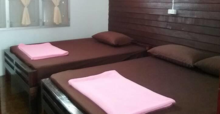 Sawang Guesthouse Ban Sawang Yai Exterior photo