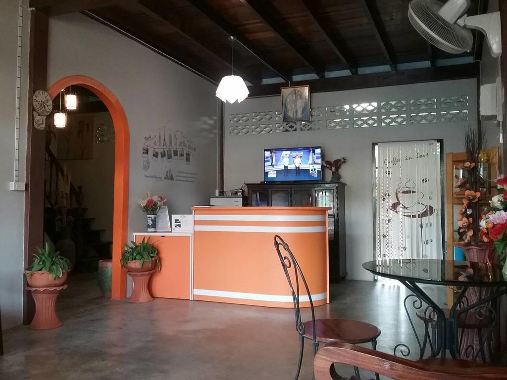 Sawang Guesthouse Ban Sawang Yai Exterior photo