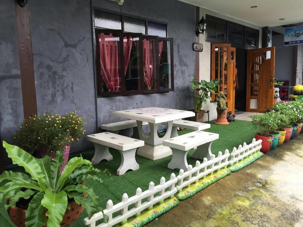 Sawang Guesthouse Ban Sawang Yai Exterior photo